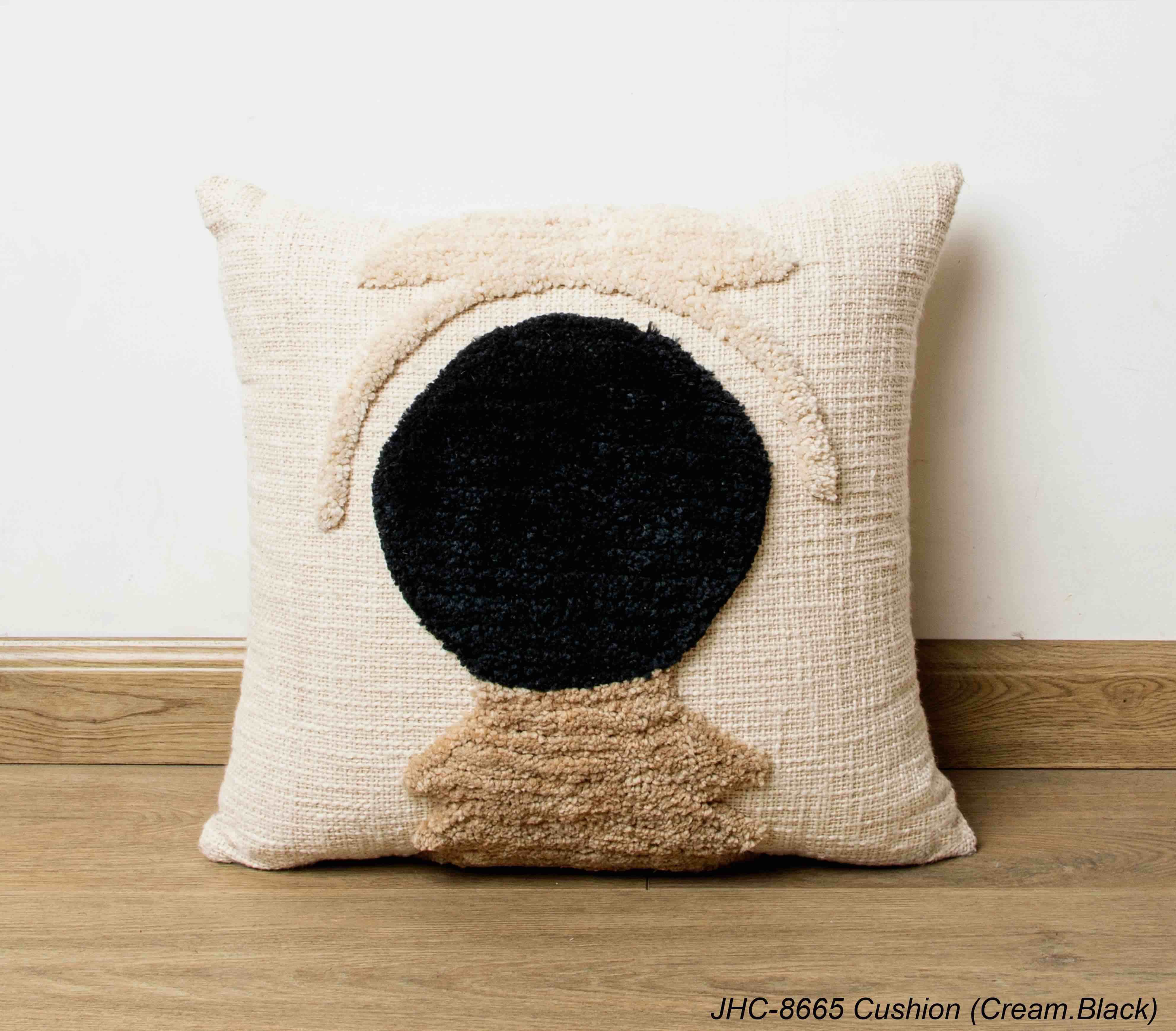 Cushion JHC-8665 Cream Black 18x18