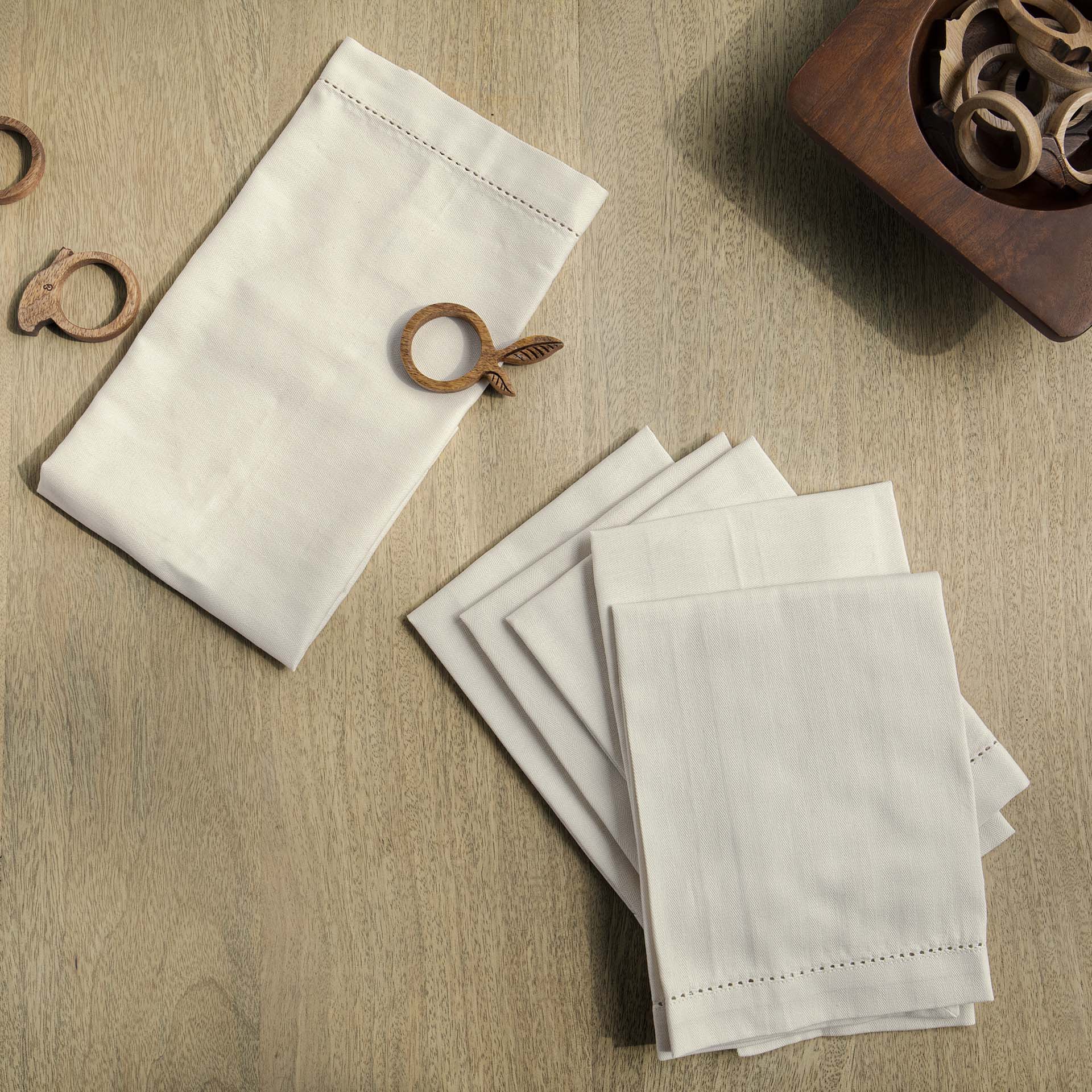 Classic White Cotton Napkin Set of Six - CTTEA2404